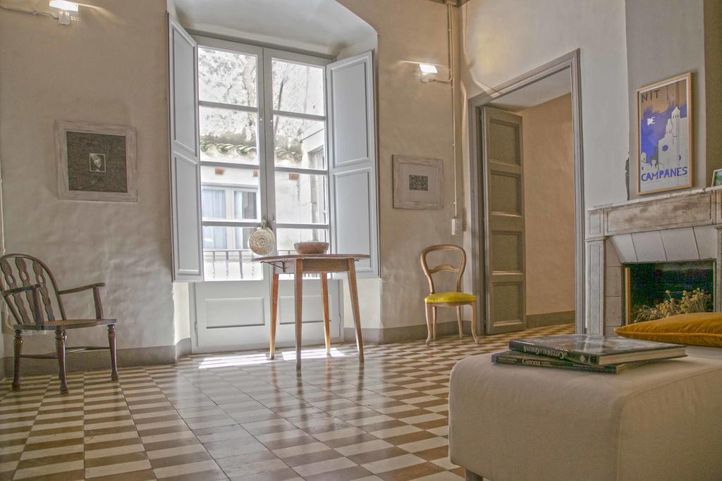 Pricosa Apart For Cyclists & Travellers Girona Exterior photo